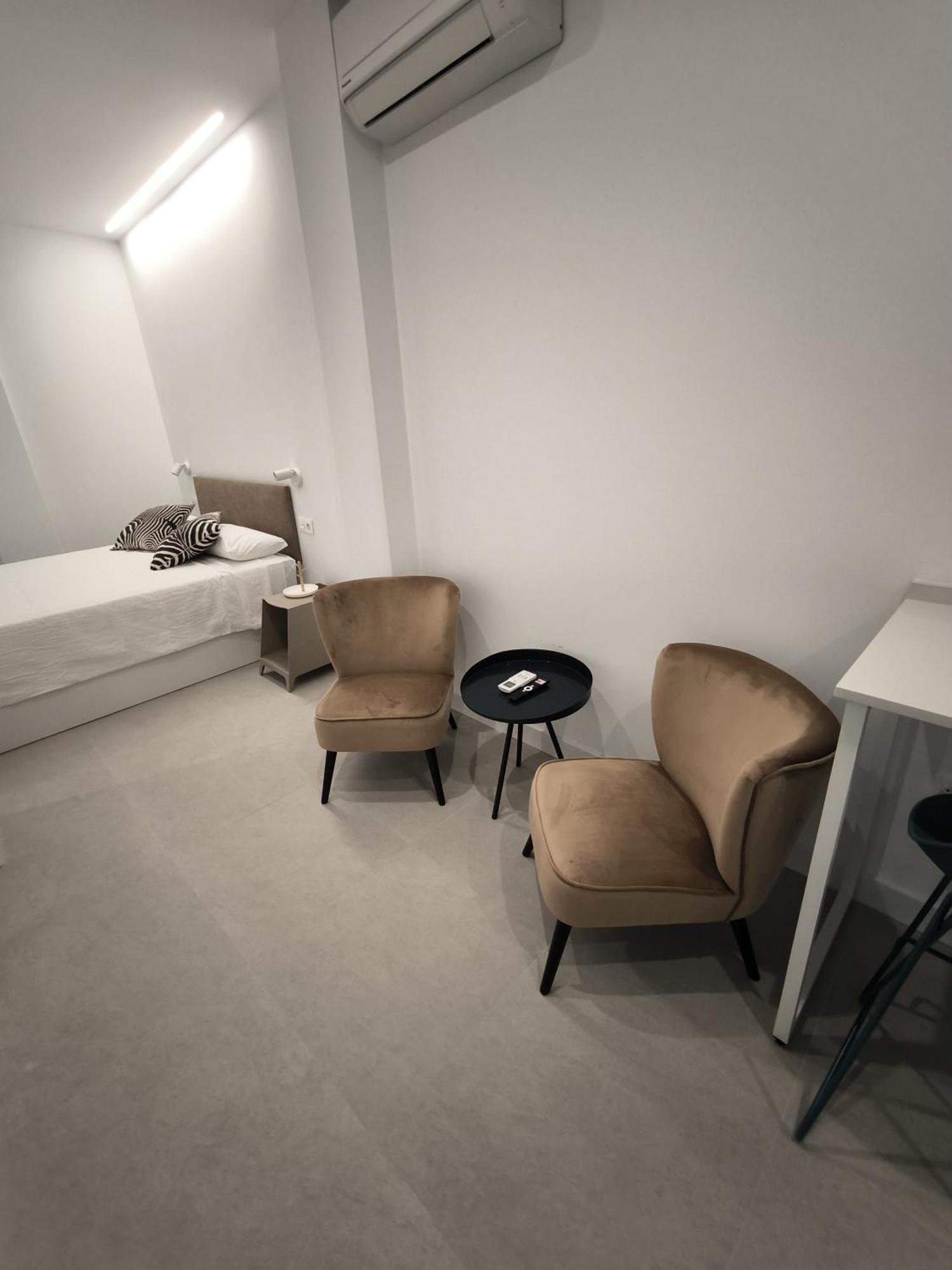 Capuchinos 31 Aparthotel Malaga Bagian luar foto